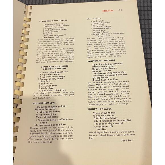 The Boston Globe Cookbook for Brides. First Edition c. 1963 Rare - Picture 4 of 9